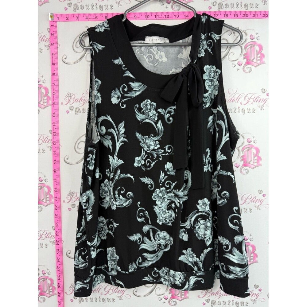 Suzy Shier tank top ribbon Black Tie-Neck Floral Camisole with Mint Accents